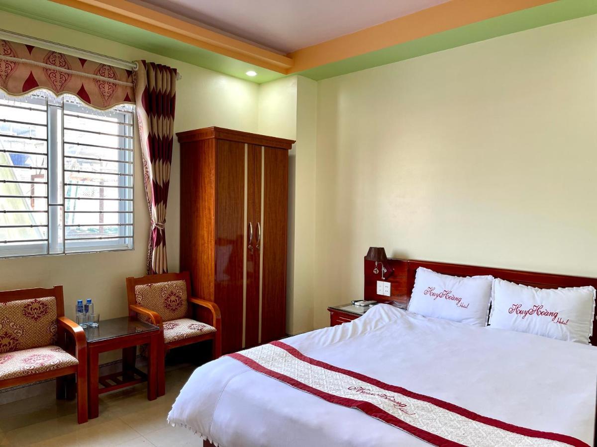 Huy Hoang Hotel Донгван Экстерьер фото