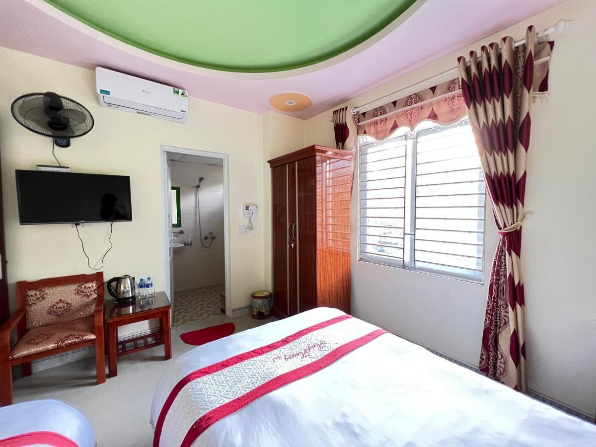 Huy Hoang Hotel Донгван Экстерьер фото